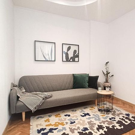 Apartment Balabanov 瓦爾納 外观 照片